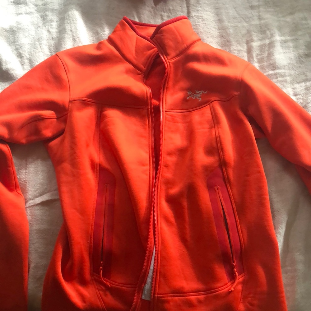 Arc’teryx Kyanite Orange Softshell Jacket size L